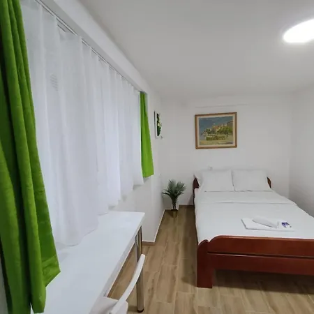 Apartment Green *
